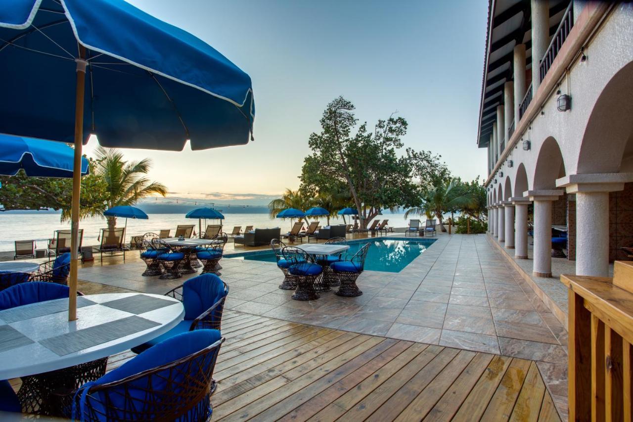 Mariposa Belize Hotel 4*