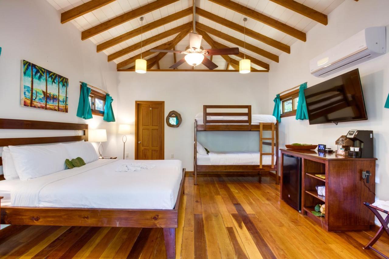 Mariposa Belize Placencia