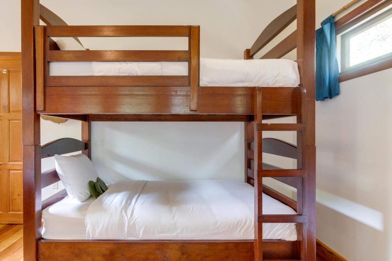 Mariposa Belize Placencia