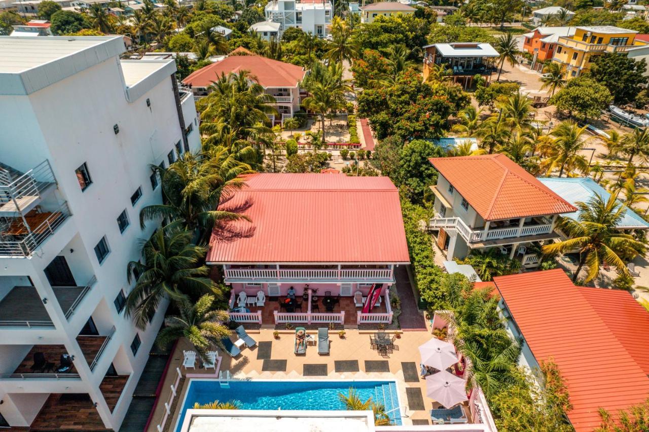 Apartment Miramar Placencia
