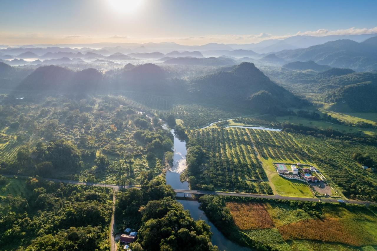 Resort Sleeping Giant Rainforest 5*