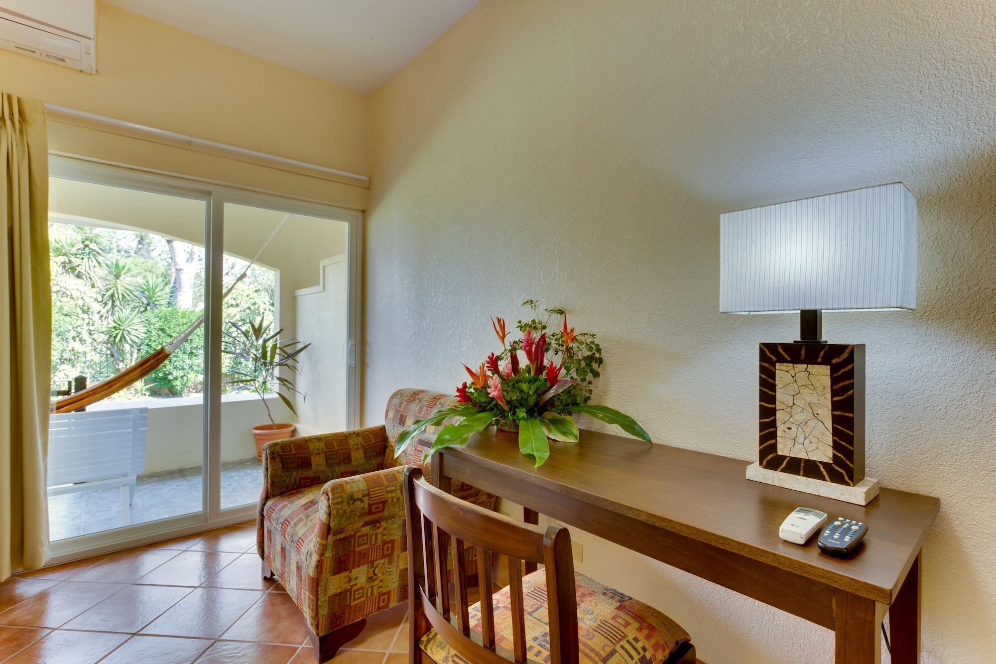 San Ignacio Resort Hotel 4*