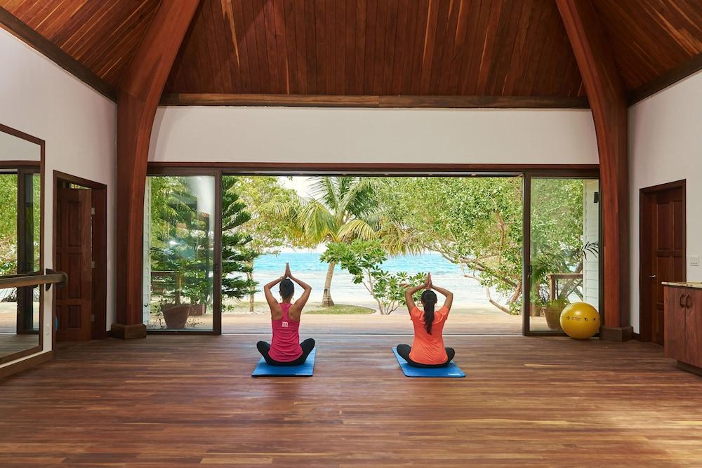 Hatchet Caye Island (adults Only) Resort
