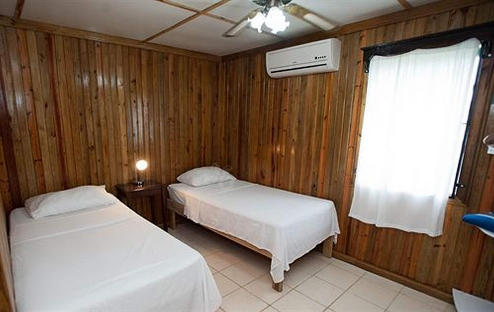 Pedro's & Hostel *