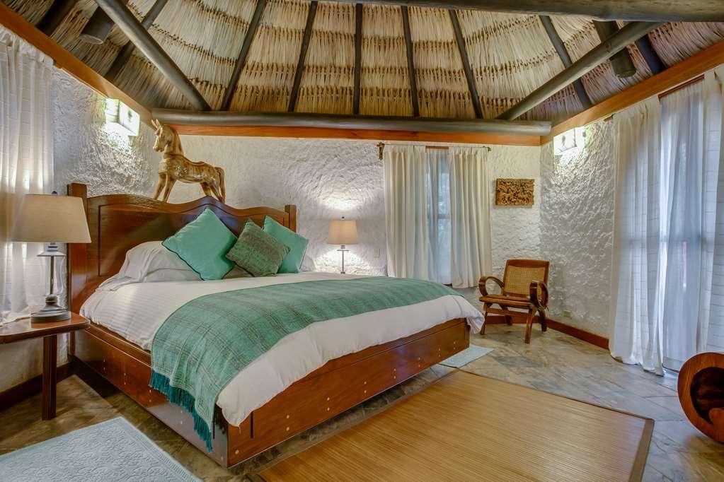 The At Chaacreek 5* San Ignacio