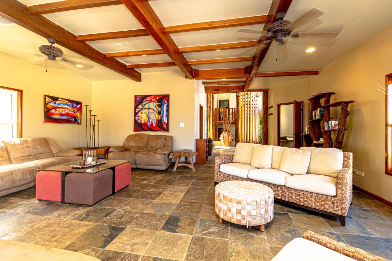 Solaria San Pedro (Ambergris Caye)