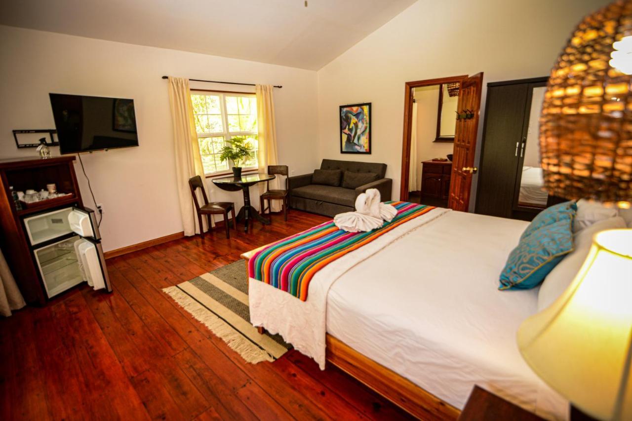 Kikiwitz Hotel 3*