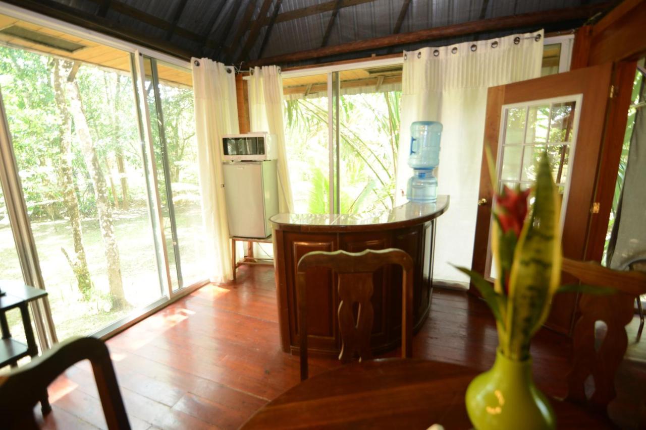 Kikiwitz Hotel 3*