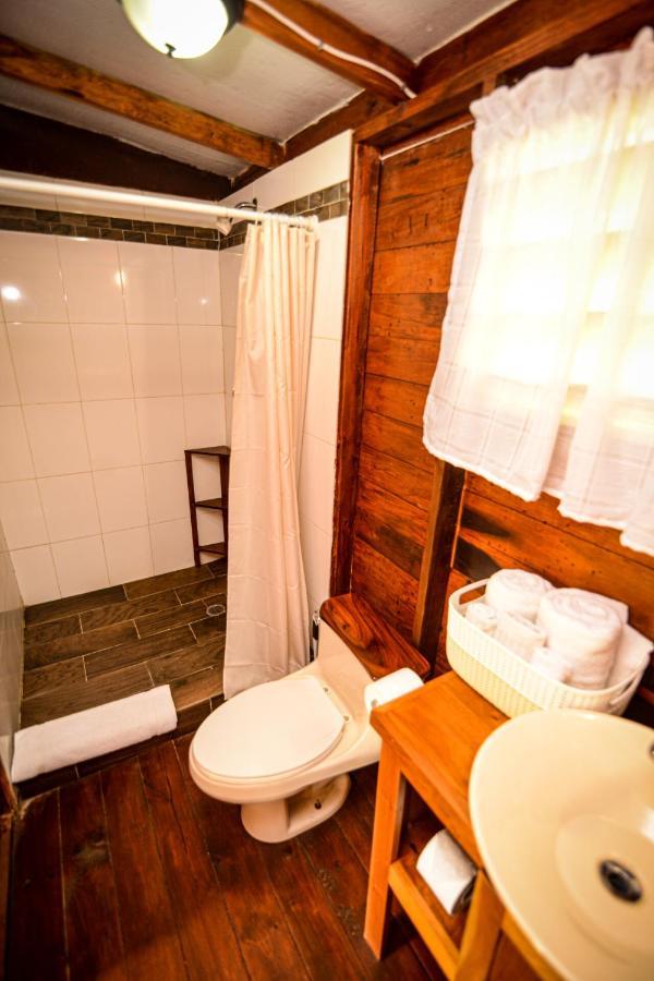 Kikiwitz Hotel