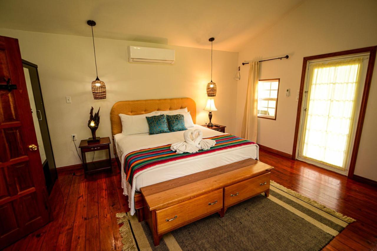 Kikiwitz Hotel 3*
