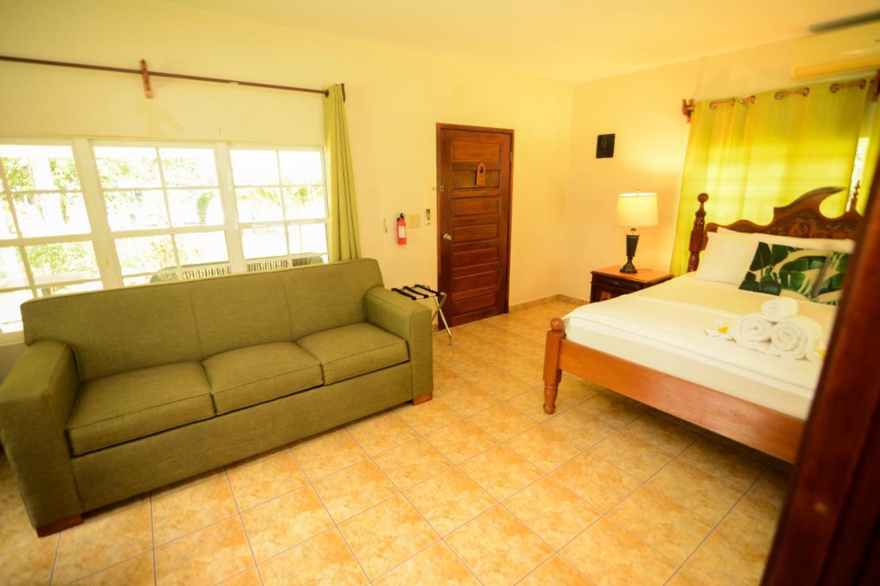Kikiwitz Hotel