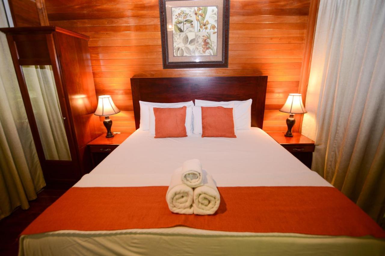 Hotel Kikiwitz 3*