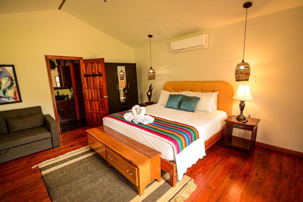 Kikiwitz Hotel Belmopan