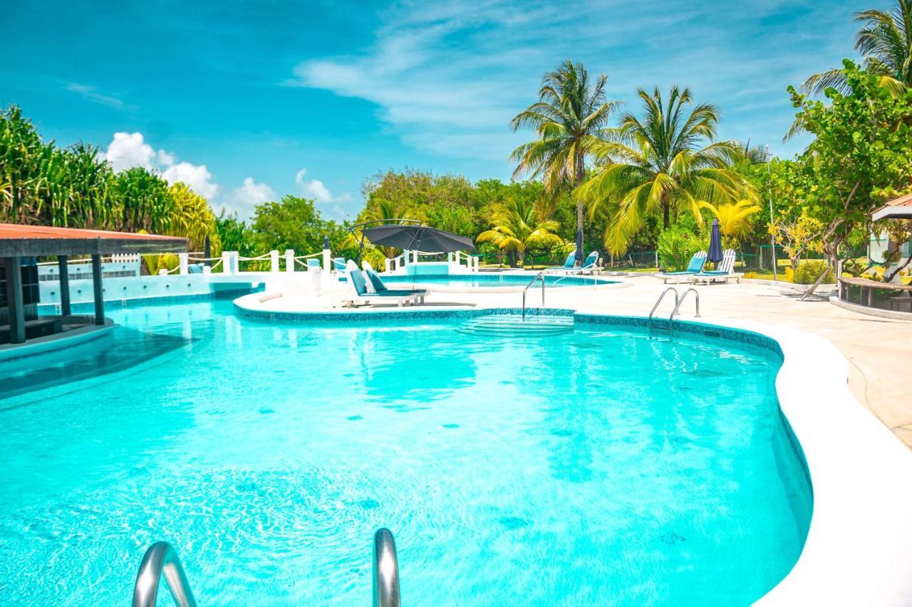 Western Grand Baymen Gardens Aparthotel 3*