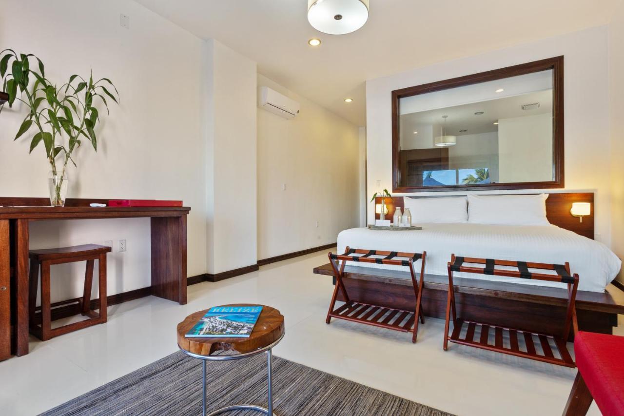The Ellysian Boutique Hotel 4*