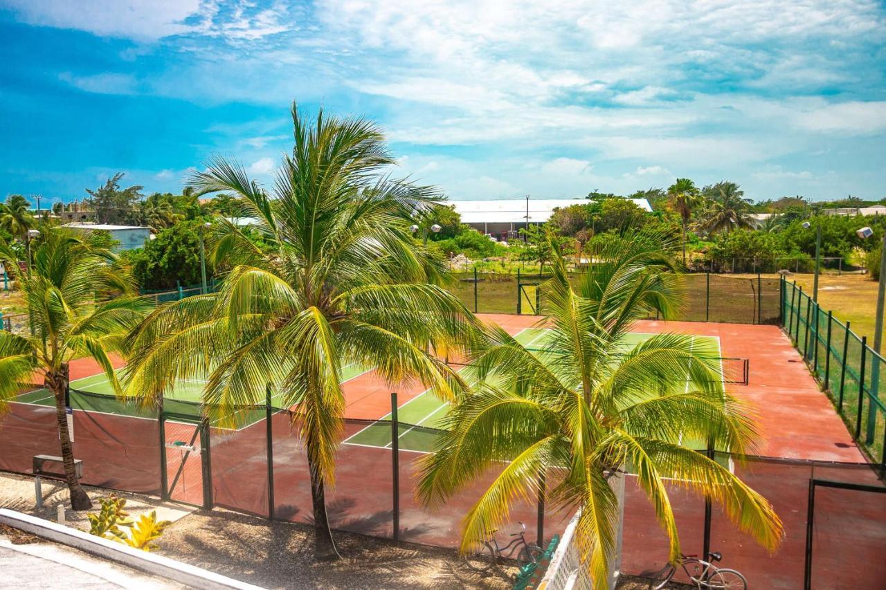 Western Grand Baymen Gardens San Pedro (Ambergris Caye)