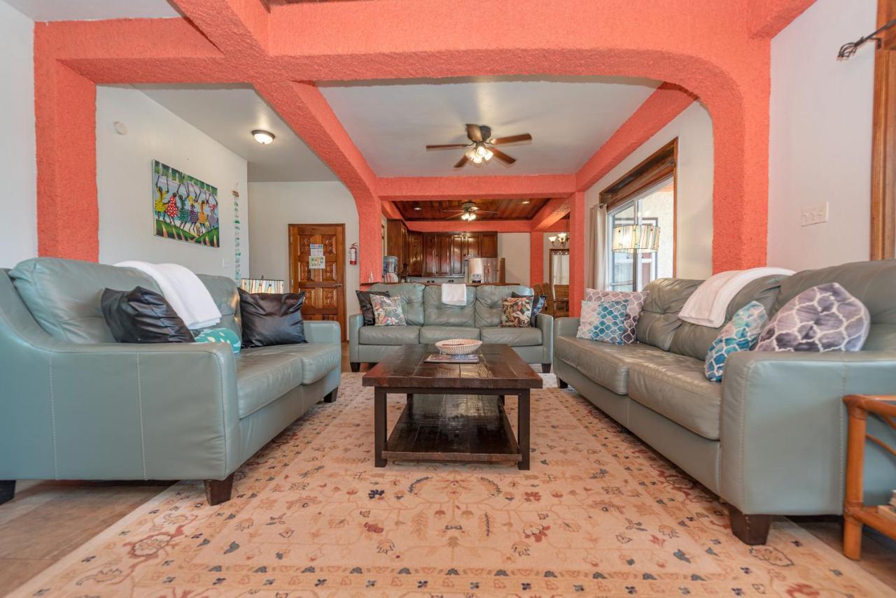 Bella Vista Belize Hotel 3*