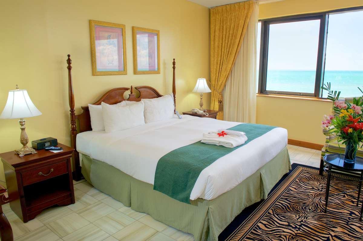 George And 4* Belize City