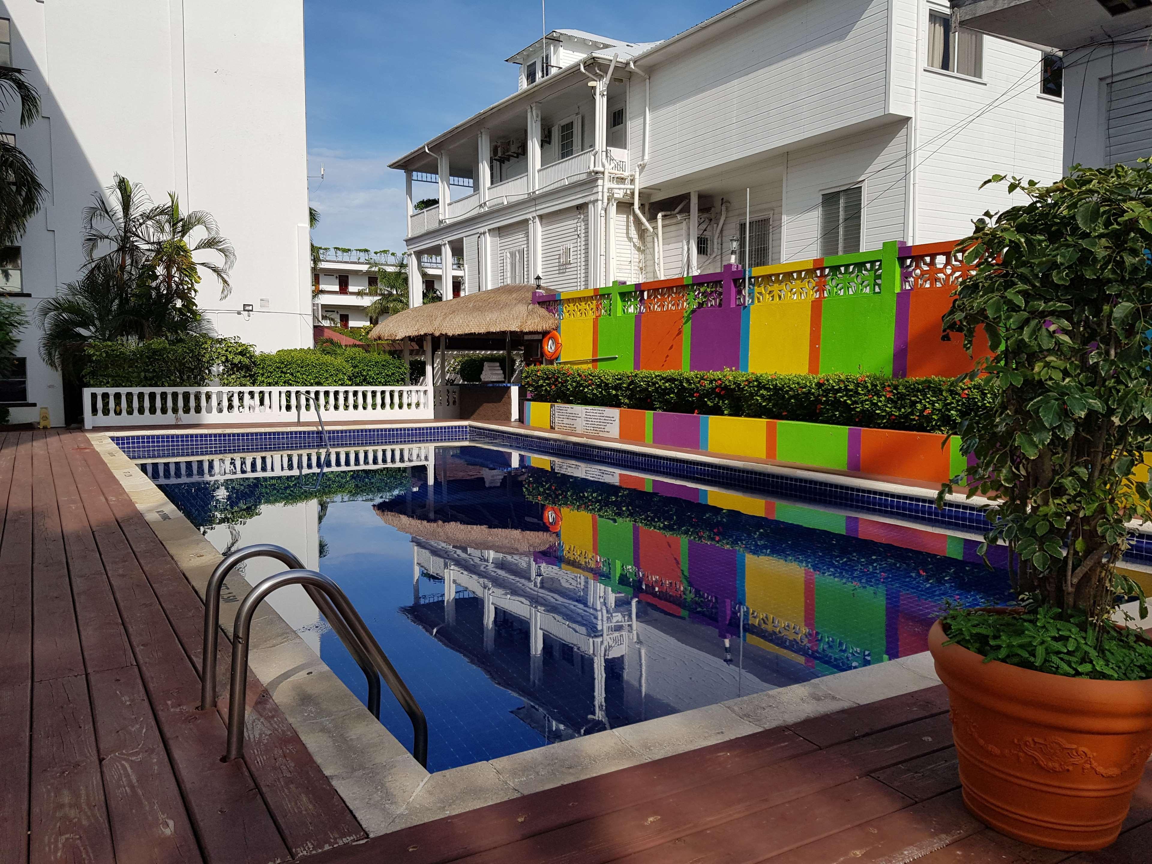 Hotel George And 4*