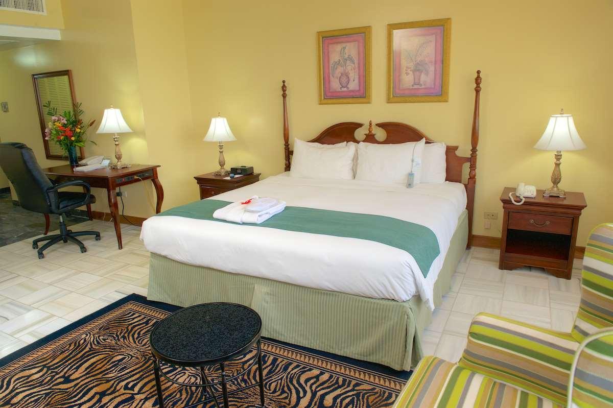 George And Hotel 4*