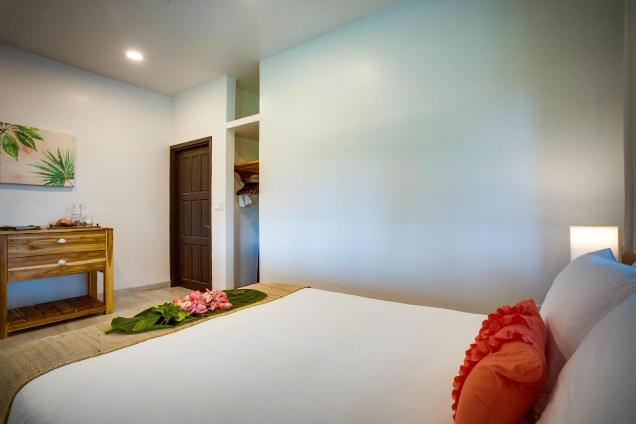 The Sea Glass Inn Placencia