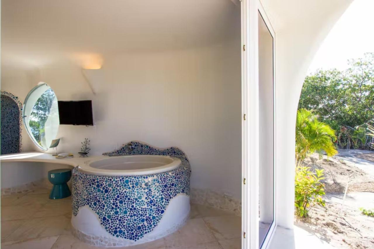 Alterhome Swan With Swimming Pool And Ocean Views * Placencia