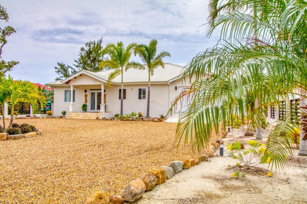 Tres Palmas House Holiday home