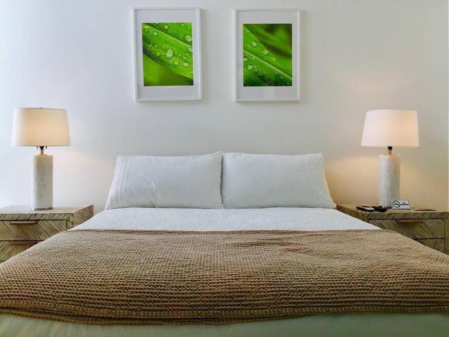 Holiday home Casa Moderna Fresca And The Poolclub At Mahogany Bay!