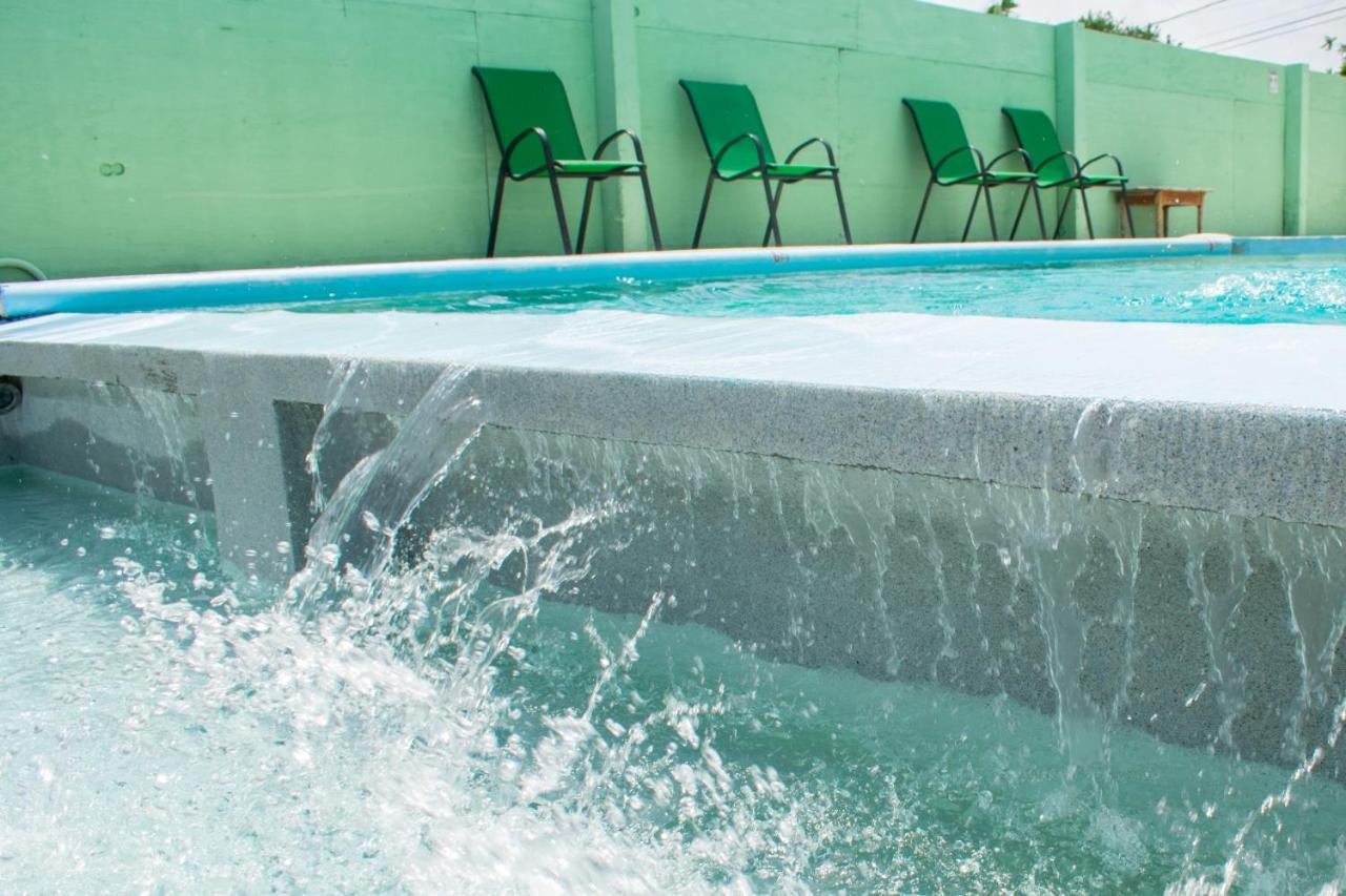 Tranquil Sea View Studio W Infinity Pool Near Airport & Downtown Belize *
