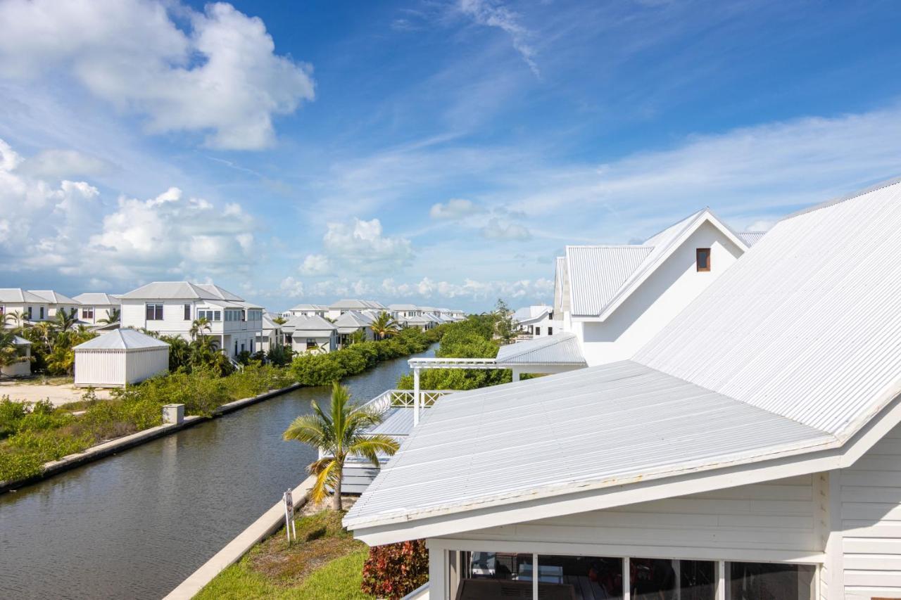 Holiday home Casa Blanca And The Poolclub At Mahogany Bay San Pedro (Ambergris Caye)