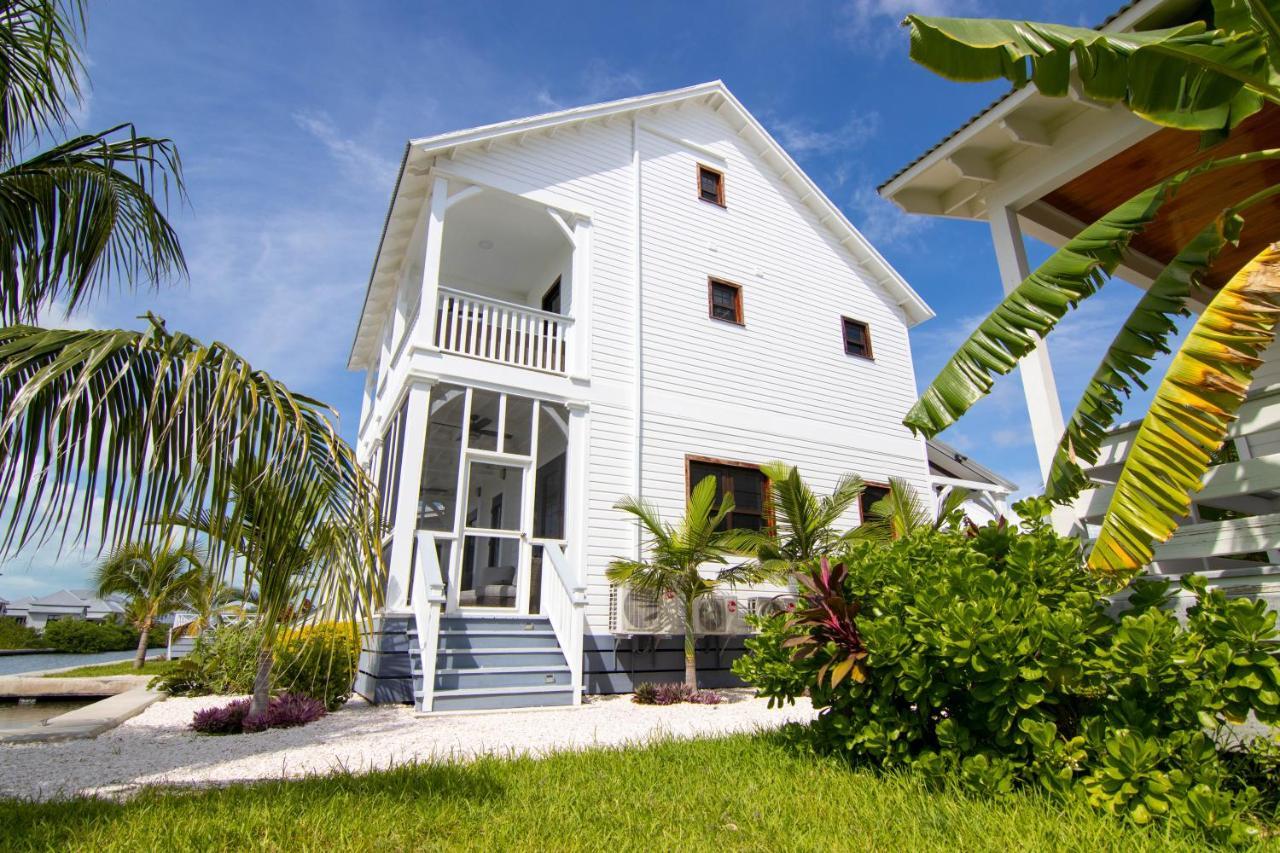 Casa Blanca And The Poolclub At Mahogany Bay *