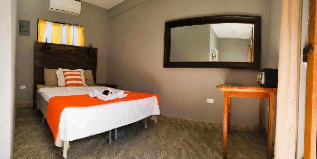 Club At Popeyes Apartment Caye Caulker