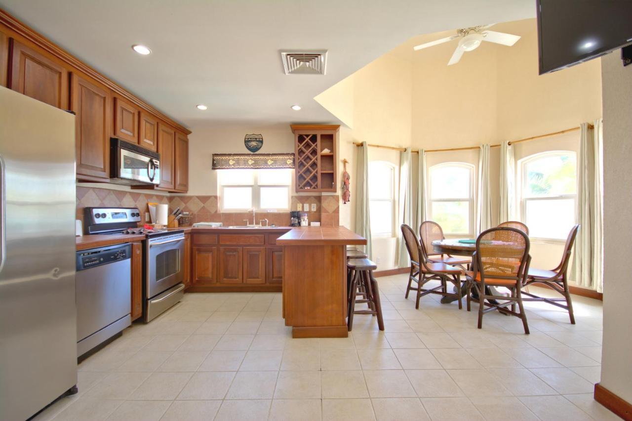 Miramar Apartment