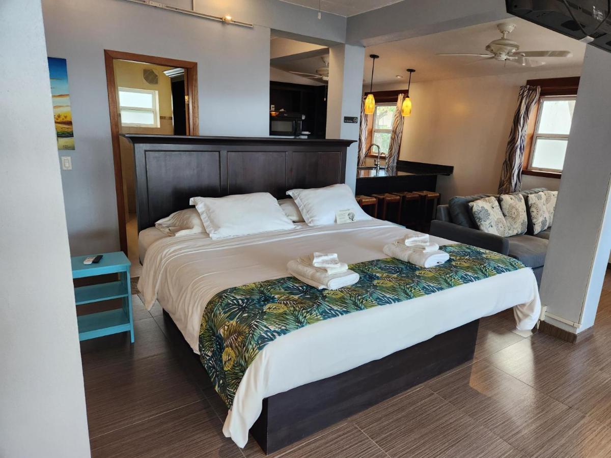 Maya Hotel