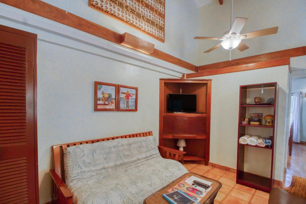 #27 @ Beachside Apartment *