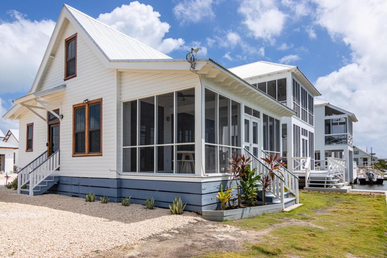 Paradise 3 Bedroom 4 Beds, 1 Full Bath - Private San Pedro (Ambergris Caye)
