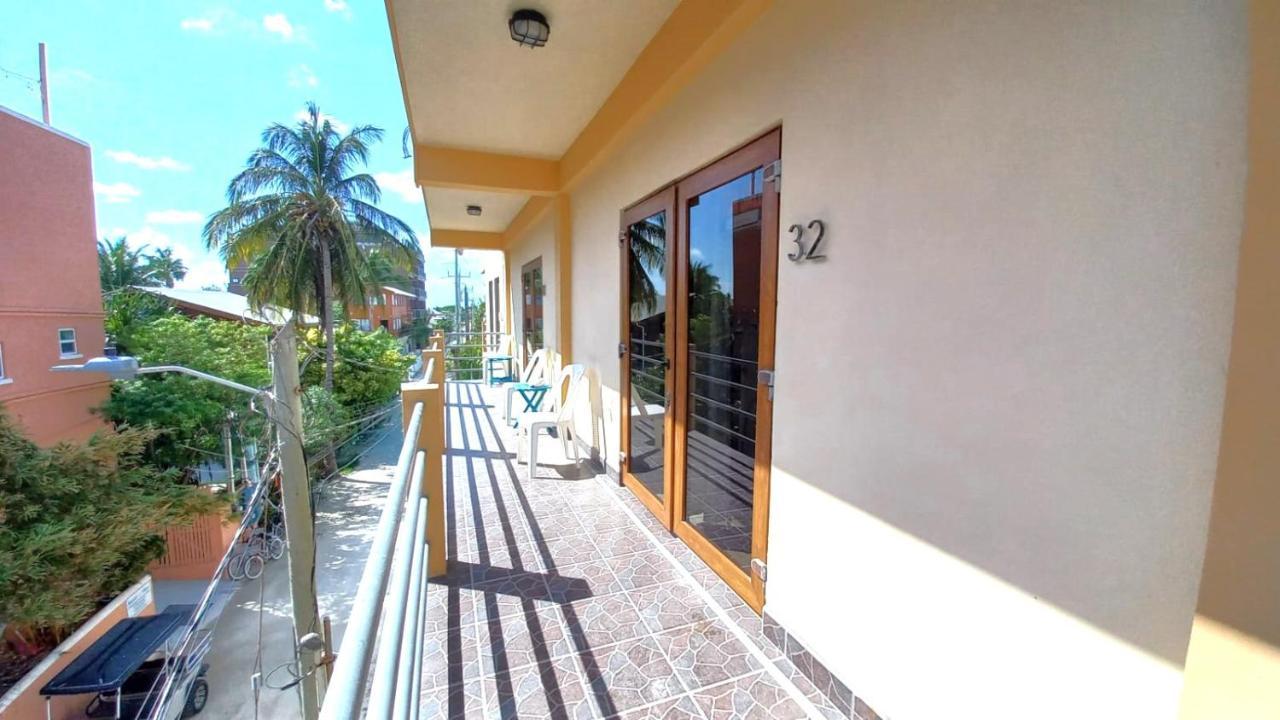 Apartment Club At Popeyes Caye Caulker