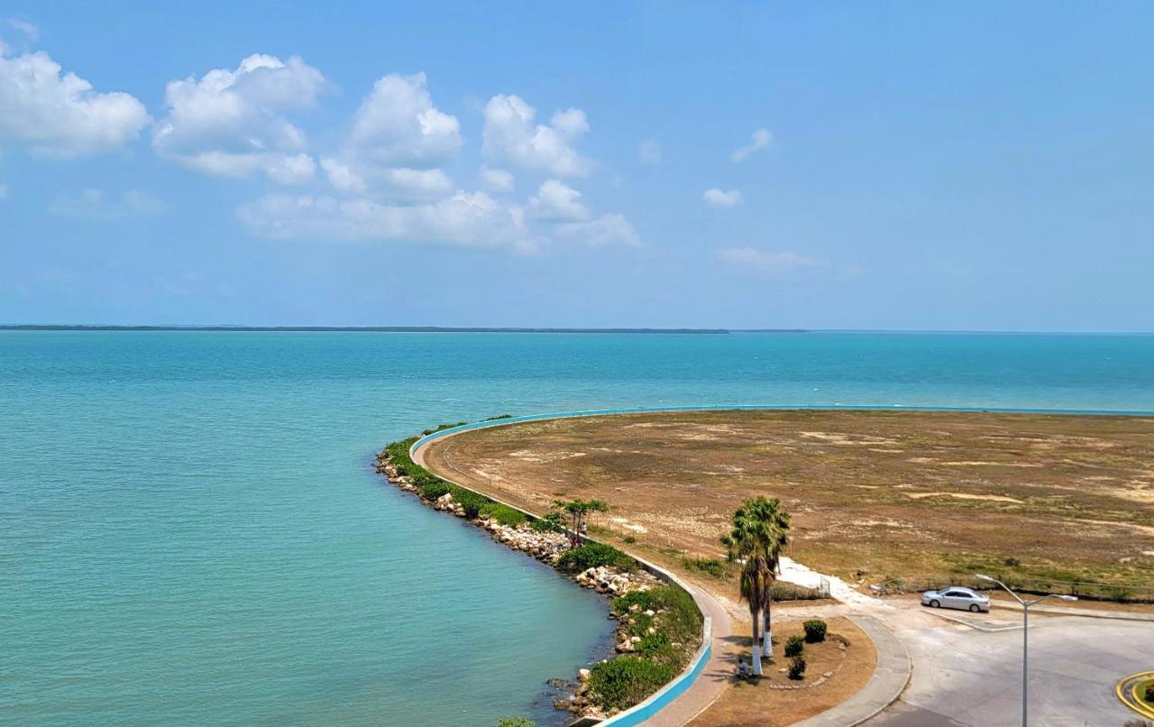 Hotel Golden Bay Belize 3*