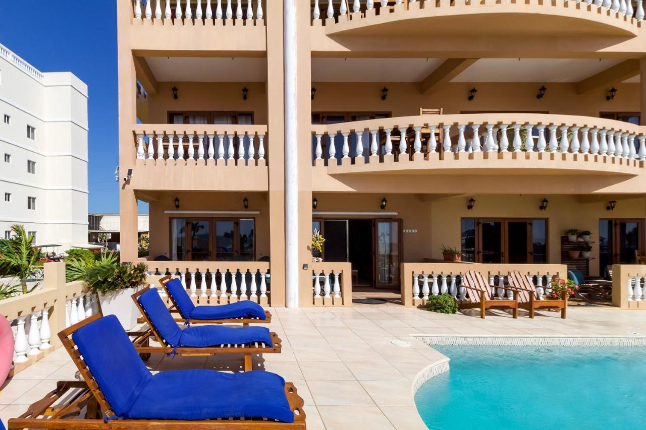 Resort Hol Chan Reef &