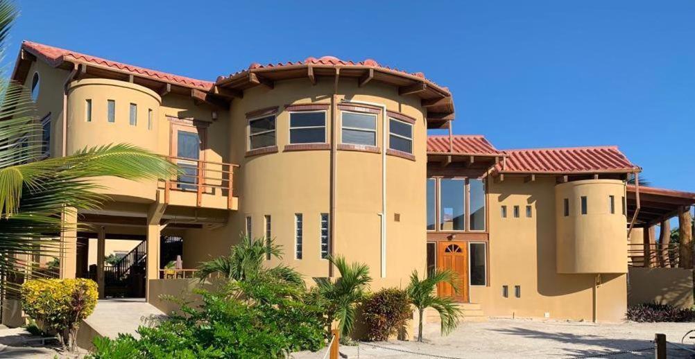 Serenity Villa San Pedro (Ambergris Caye)