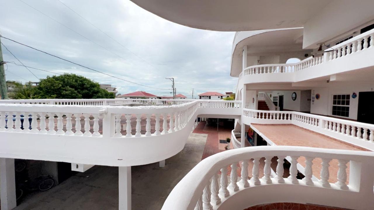Palmas Hotel Corozal