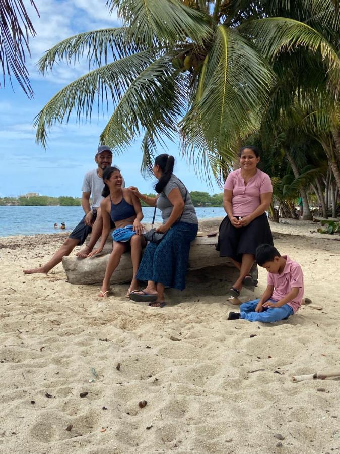 Anda Di Hows * Placencia