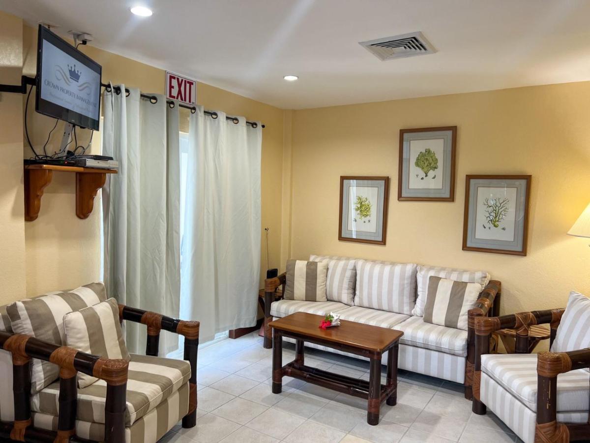 Miramar Apartment
