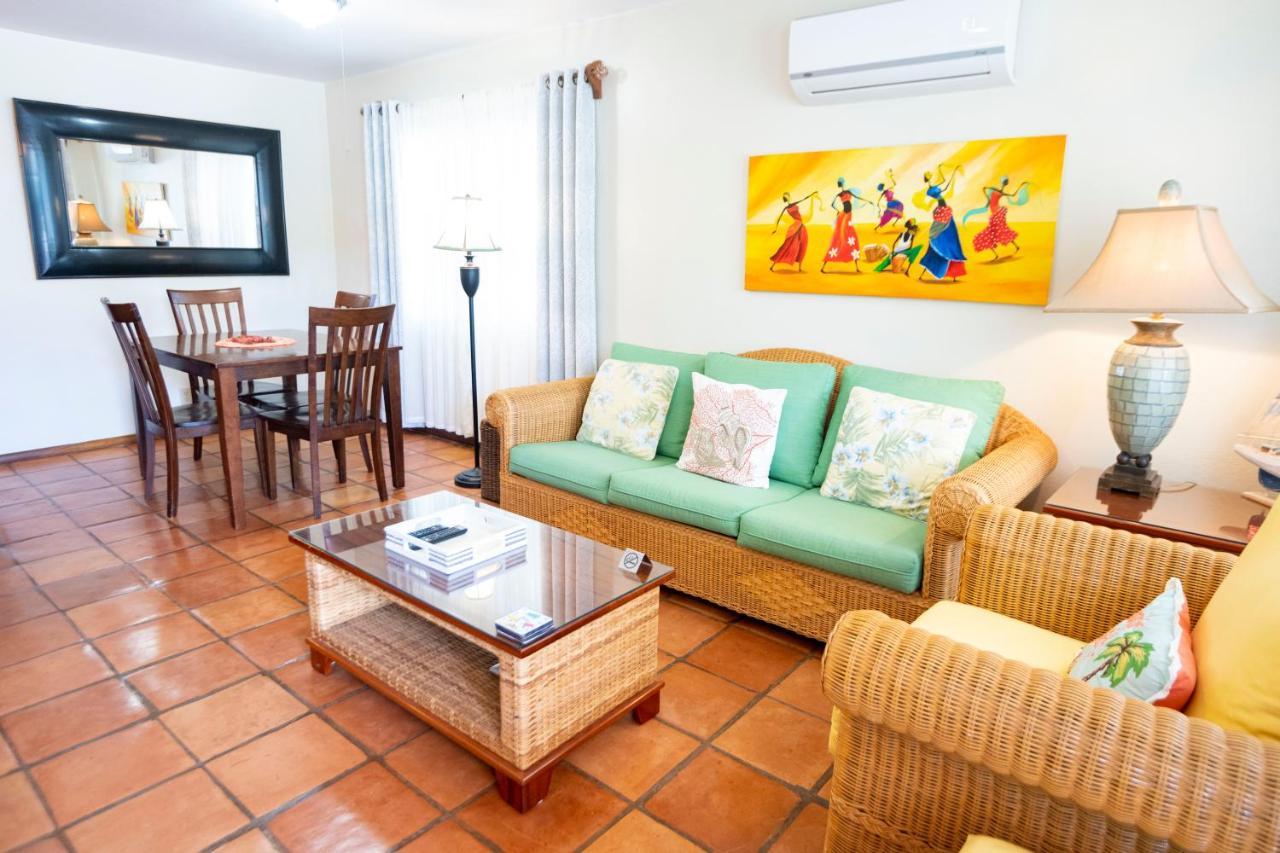 Hotel Isla Bonita Yacht Club