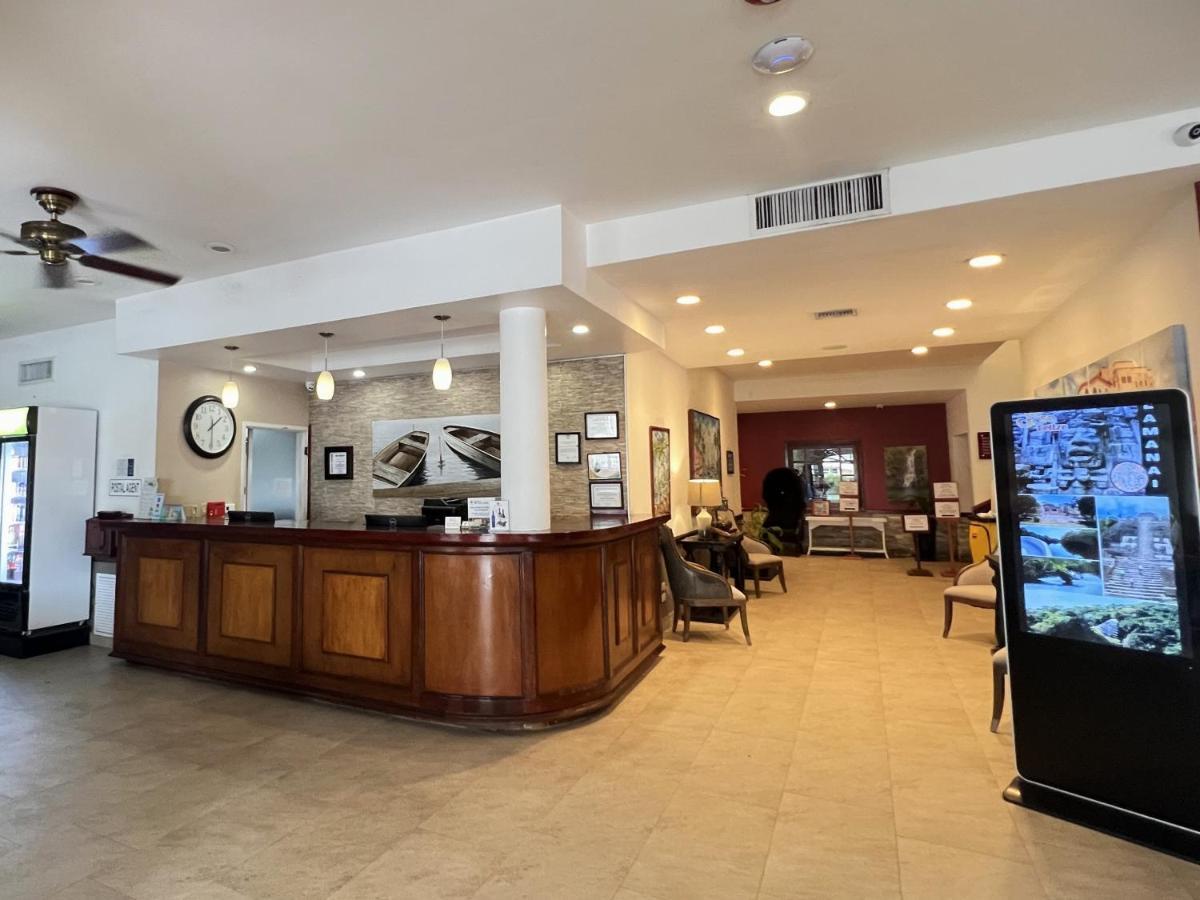 Western Belize Biltmore Plaza 4* Belize City