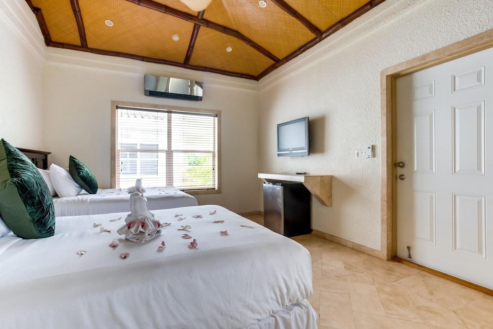 The Placencia Resort 5*
