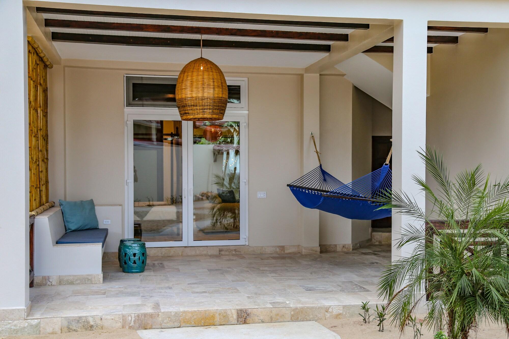 Resort The At Jaguar Reef 4*