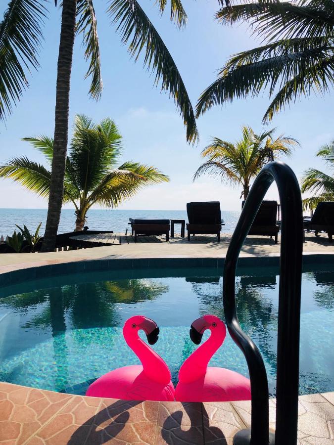 Inn Coral Cove