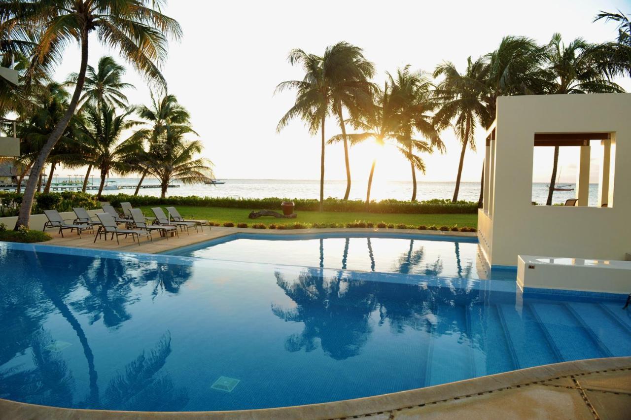 Resort The Phoenix