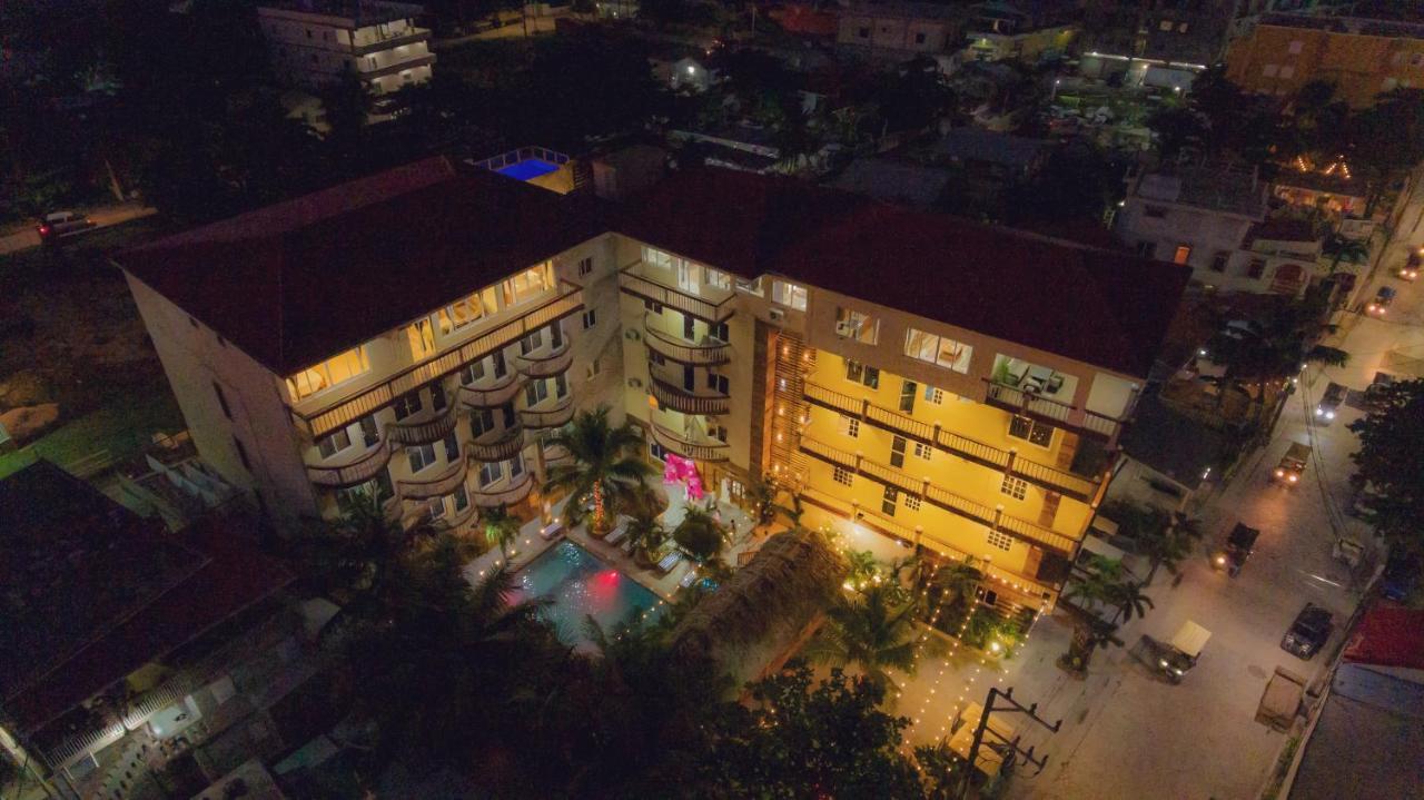 Aparthotel Tropical Palace *